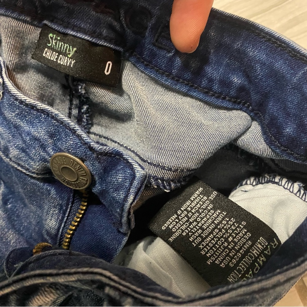 SUPER cute jeans - Picture 4 of 4